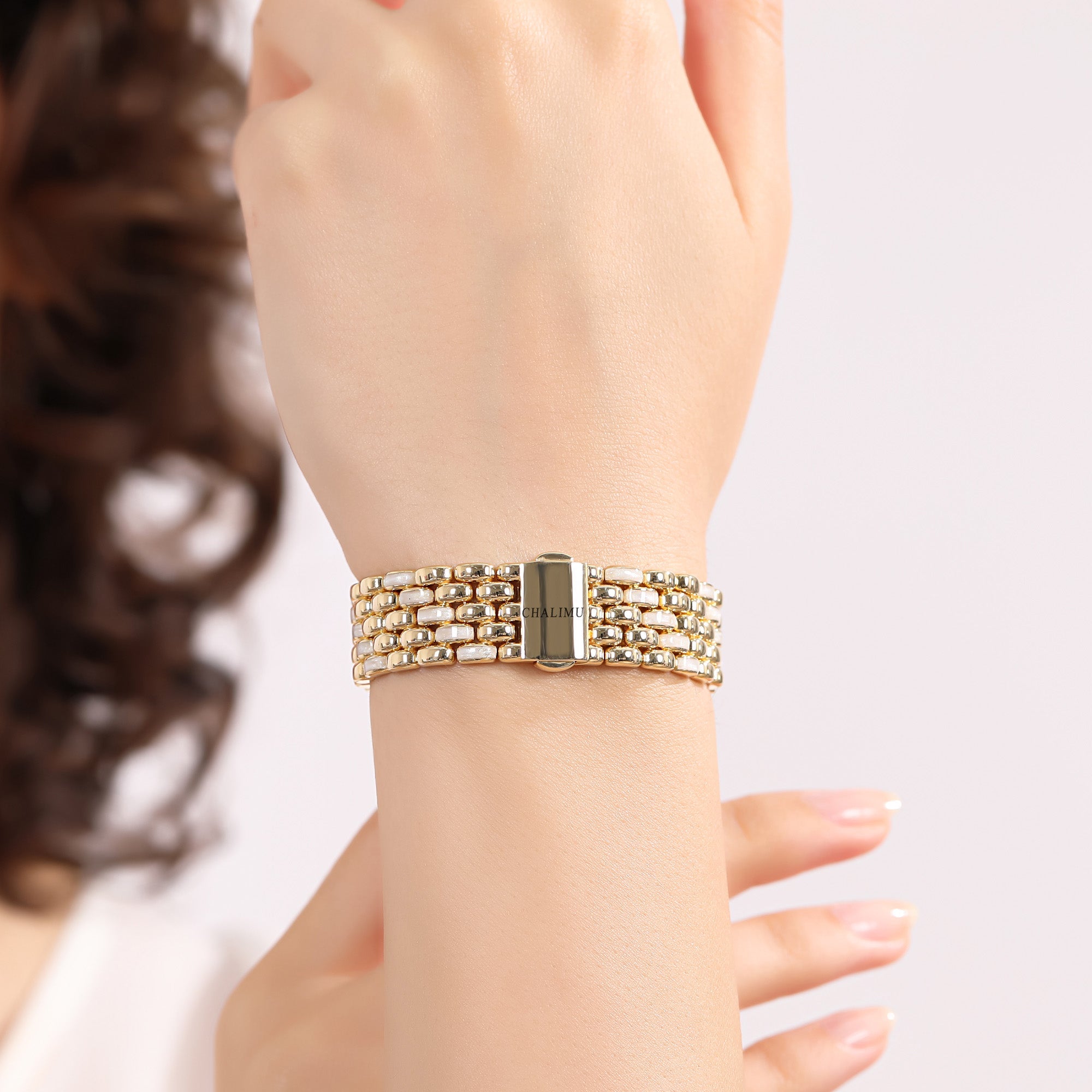 İtalyan 18 Ayar Altın Kaplama Gümüş Bileklik 14mm İnci Mineli | Le Lien Royal